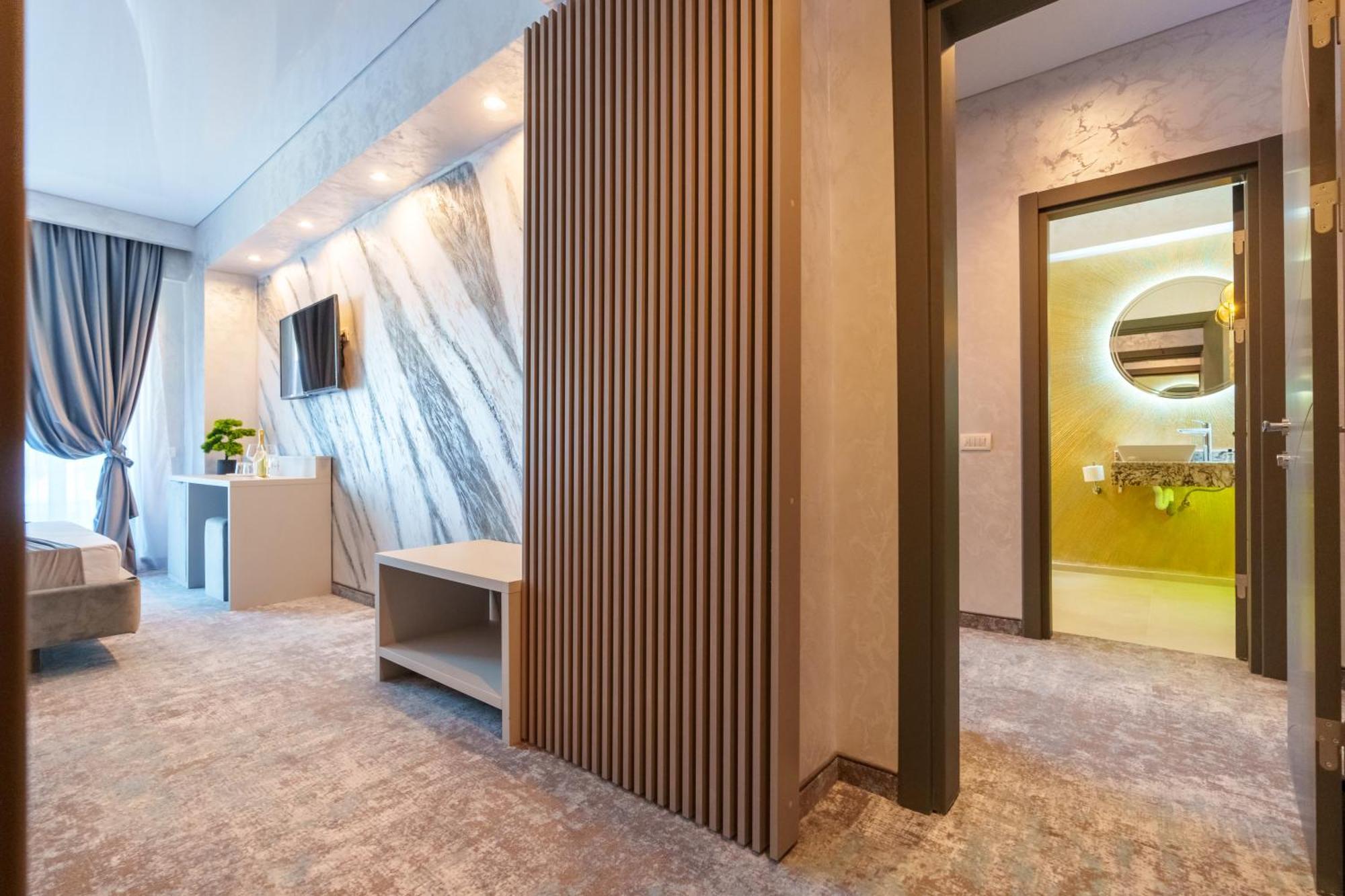 Hotel Kalya Navodari Bagian luar foto