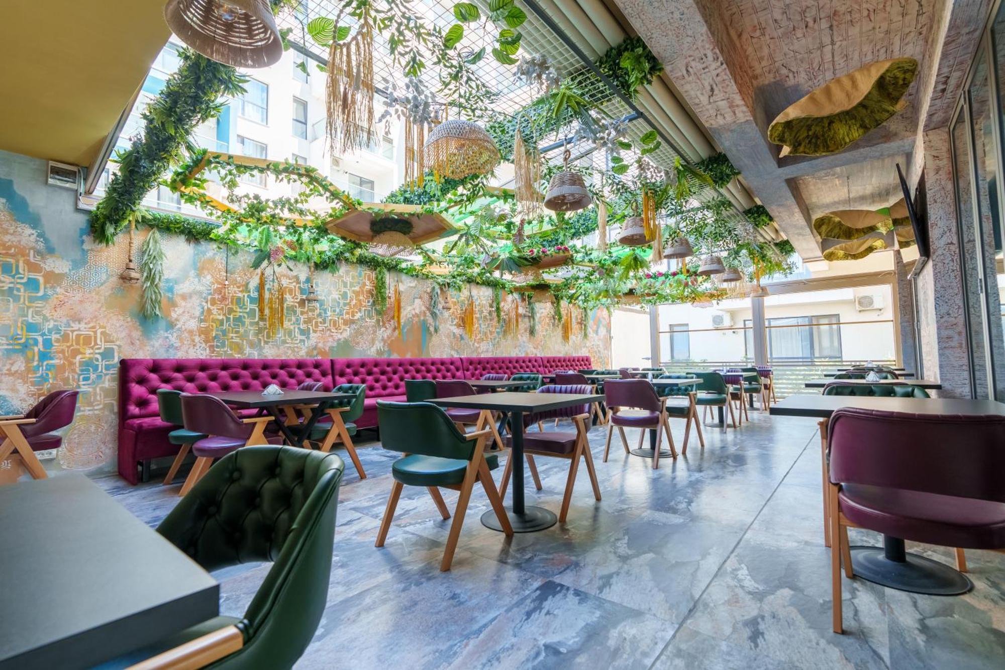 Hotel Kalya Navodari Bagian luar foto