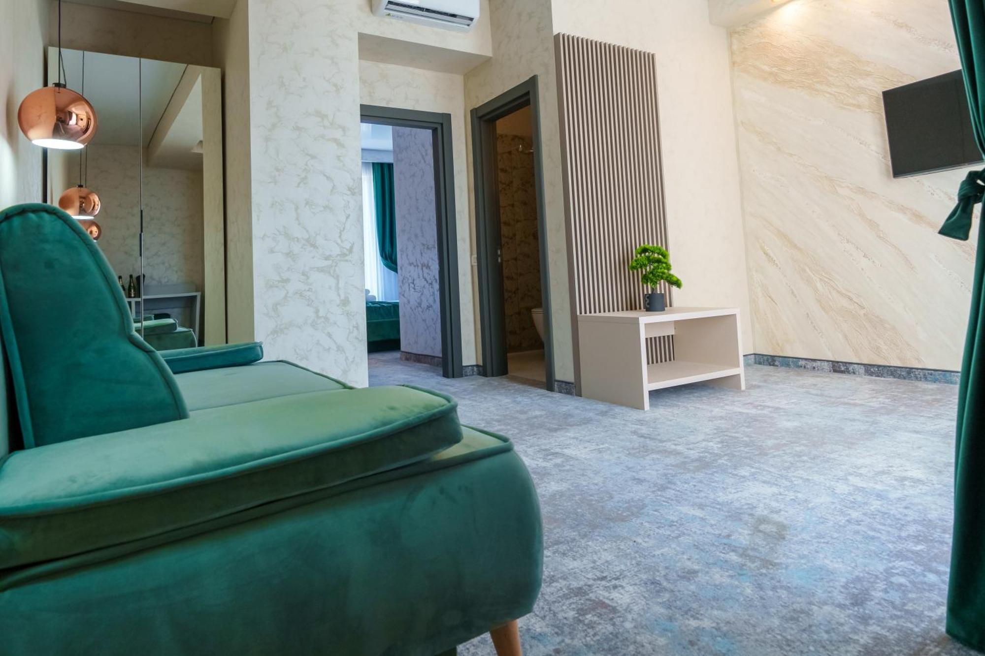Hotel Kalya Navodari Bagian luar foto